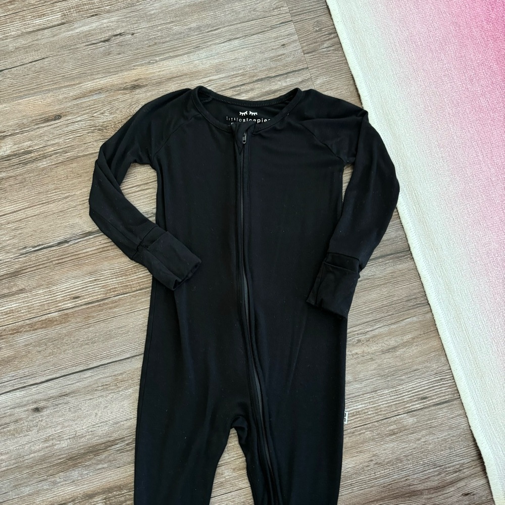 Little Sleepies Zippy (1 of 2) - 12/18m